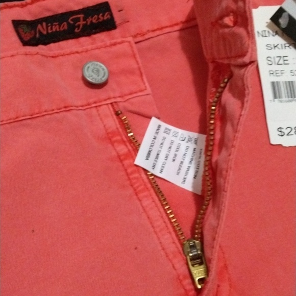 Mini skirt - Picture 9 of 15